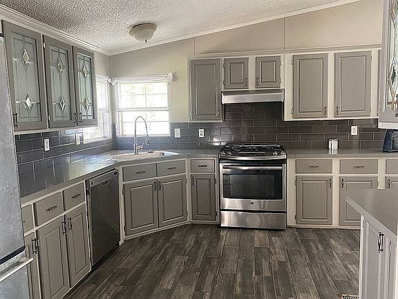 4th image of 2512 Sunny Hills Dr #27