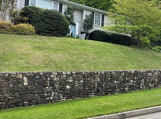 3036 Bancroft Dr SW, Roanoke, VA 24014