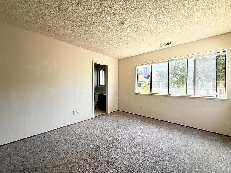 34649 Tabu Ter — Photo 25