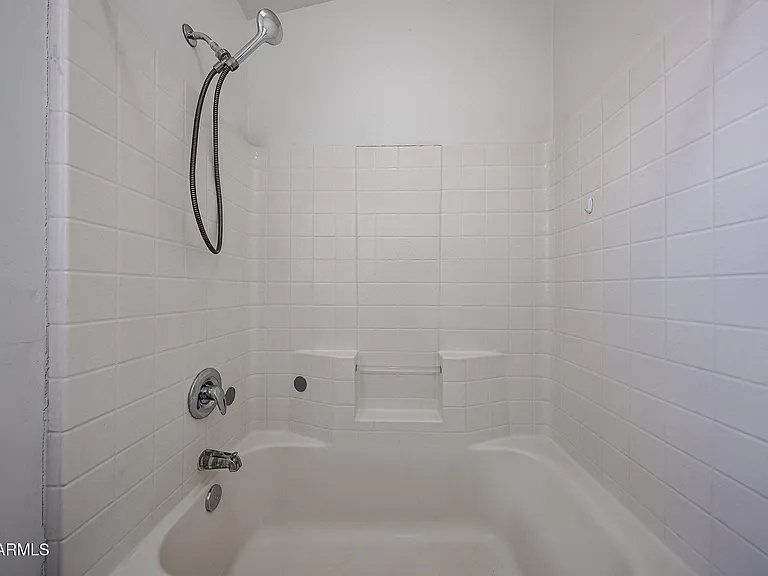 453 N 105th Pl — Photo 37