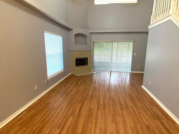 3rd image of 123 Lake Emma Cove Dr