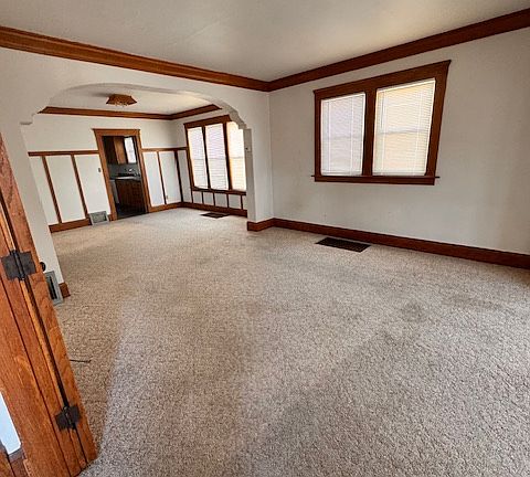 3rd image of 2606 Olive St #1