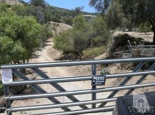1061 Mission Dr, Camarillo, CA 93010