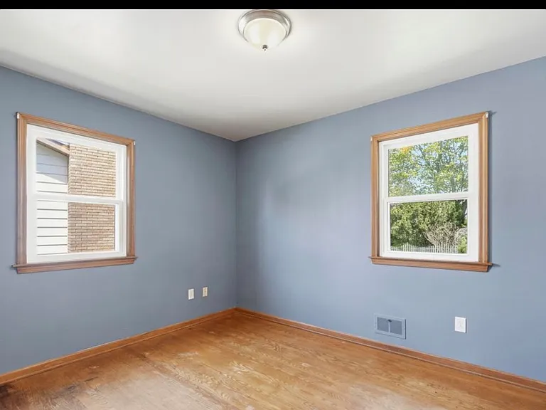 6846 Aleda Ave SE — Photo 10