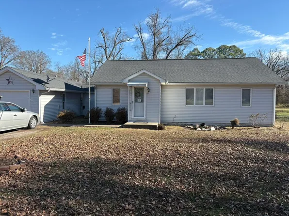 11412 State Highway 37 N, Benton, IL 62812