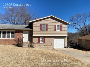 10709 College Ave, Kansas City, MO 64137