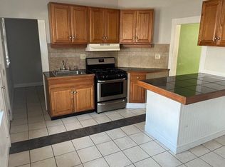 58 Essex St APT 2, Chelsea, MA 02150