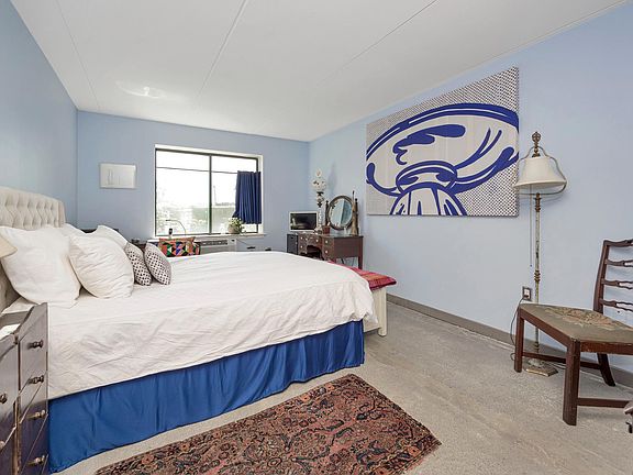 3rd image of 123 Mamaroneck Ave