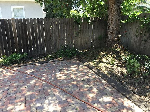 5th image of 4020 E 11th St