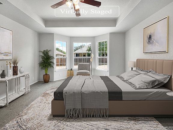 4th image of 15402 FINCH CIR