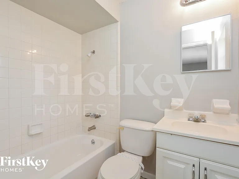 928 N Rossiter St — Photo 14
