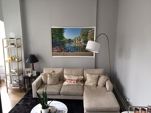 3rd image of 1338 N La Salle Dr APT 3F