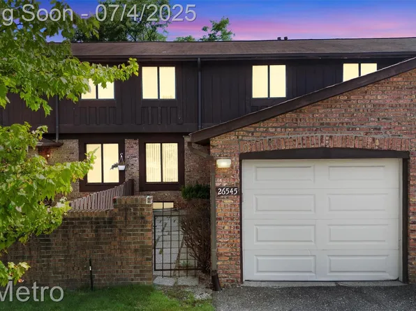 26545 Summerdale Dr, Southfield, MI 48033