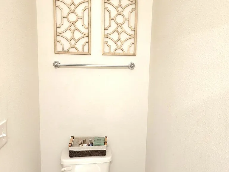 1512 Iroquois Ct — Photo 15