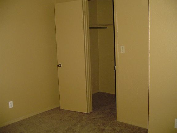 4th image of 8149 Saint Andrew Ln APT C