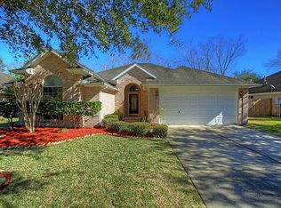 808 Courtside Dr E, League City, TX 77573