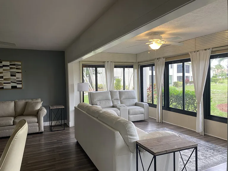5625 Trailwinds Dr #412 — Photo 37