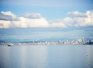 2210 Eastview Ave NE, Bremerton, WA 98310