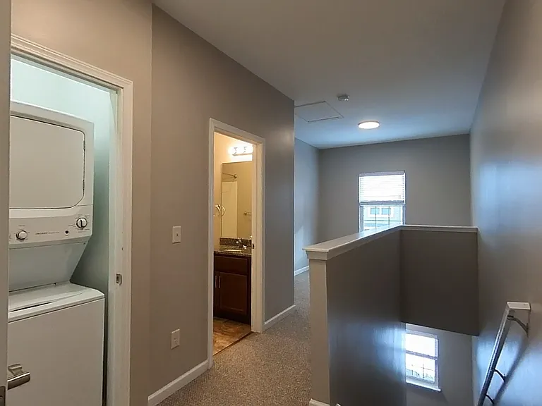 Maple Brooke & Hunt Club Town homes — Photo 6