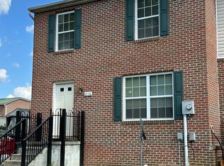 216 E 14th Ave, Ranson, WV 25438