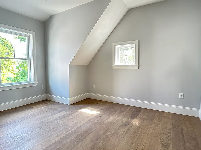 51 Fairbanks St #2 — Photo 6