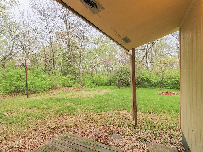 1721 Cliff Dr — Photo 17