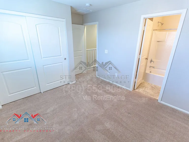 2218 N 77th Dr — Photo 33