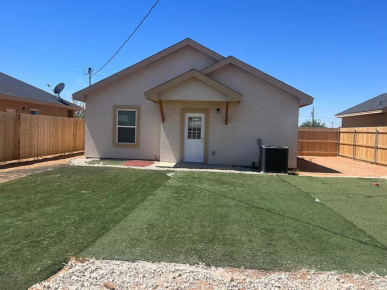 603 Crane Ave — Photo 15
