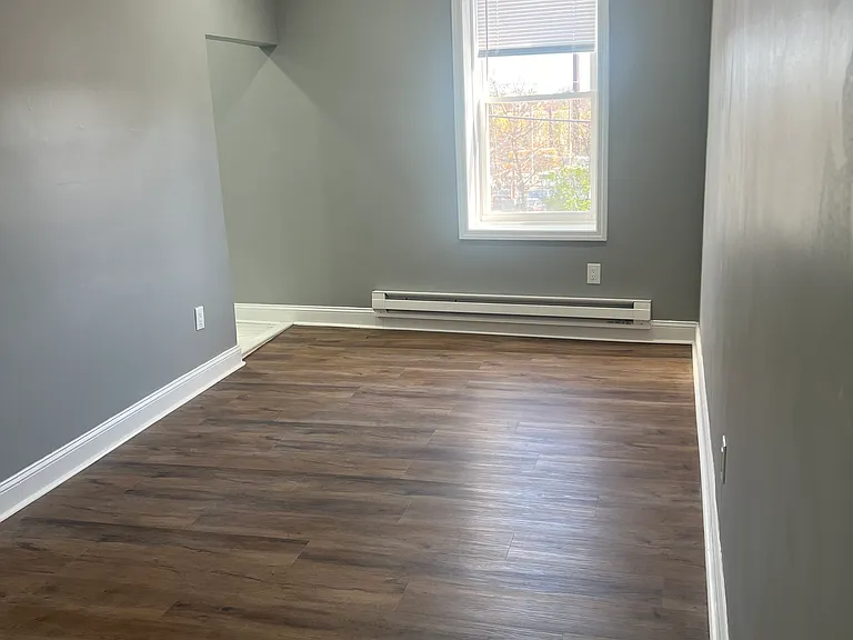 1223 Belmont Ave #3 — Photo 3