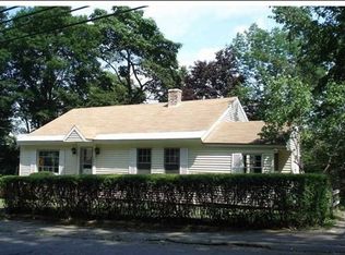 242 Pleasant St, Leominster, MA 01453