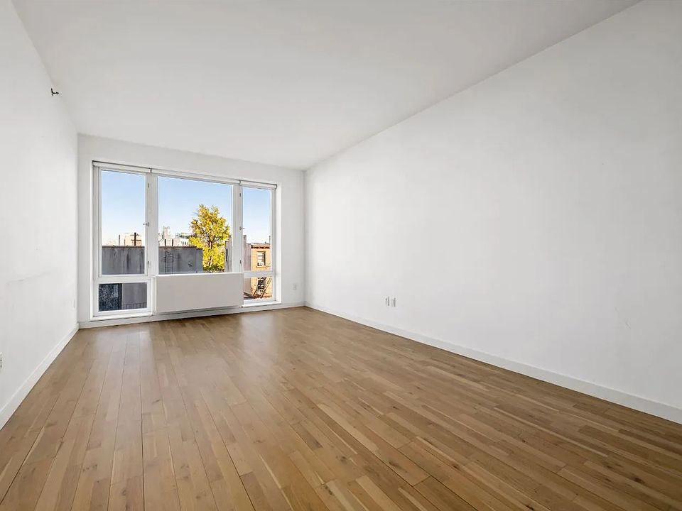 1st image of 545 Washington Ave APT 507