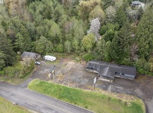 60221 Confusion Hill Rd, Coos Bay, OR 97420