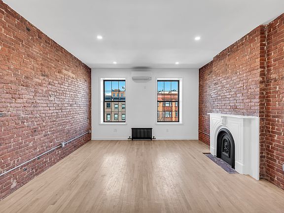 3rd image of 88 2nd Pl Floor 2