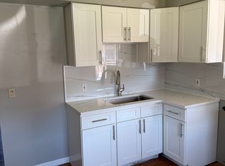 16216 Edgewood Ave, Maple Heights, OH 44137
