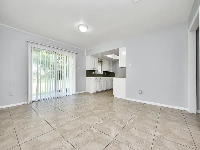 3806 Charriton Dr — Photo 5