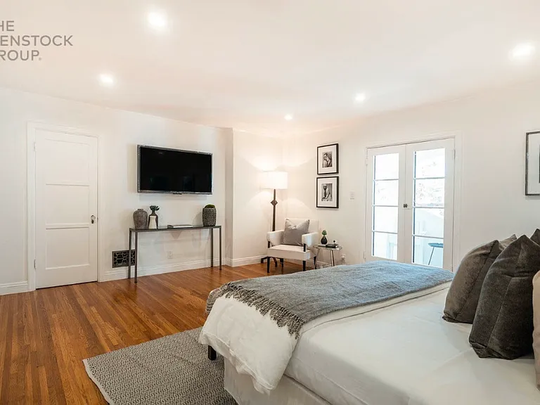 162 N Detroit St #164 — Photo 11