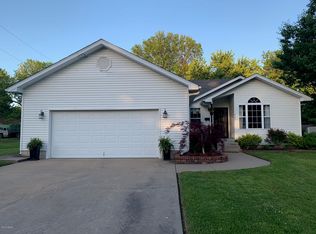 202 N Sunset Ave, Columbus, KS 66725