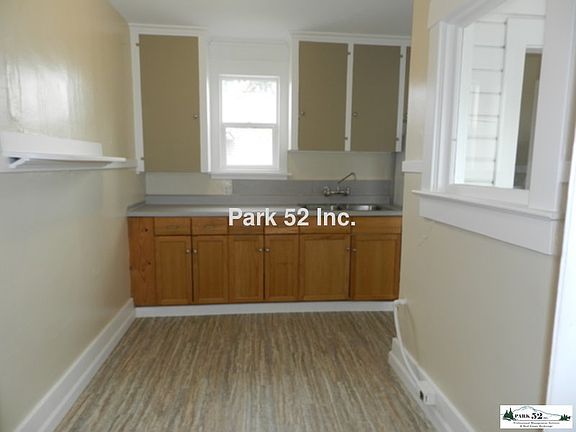 3rd image of 3734 1/2 N 28th St