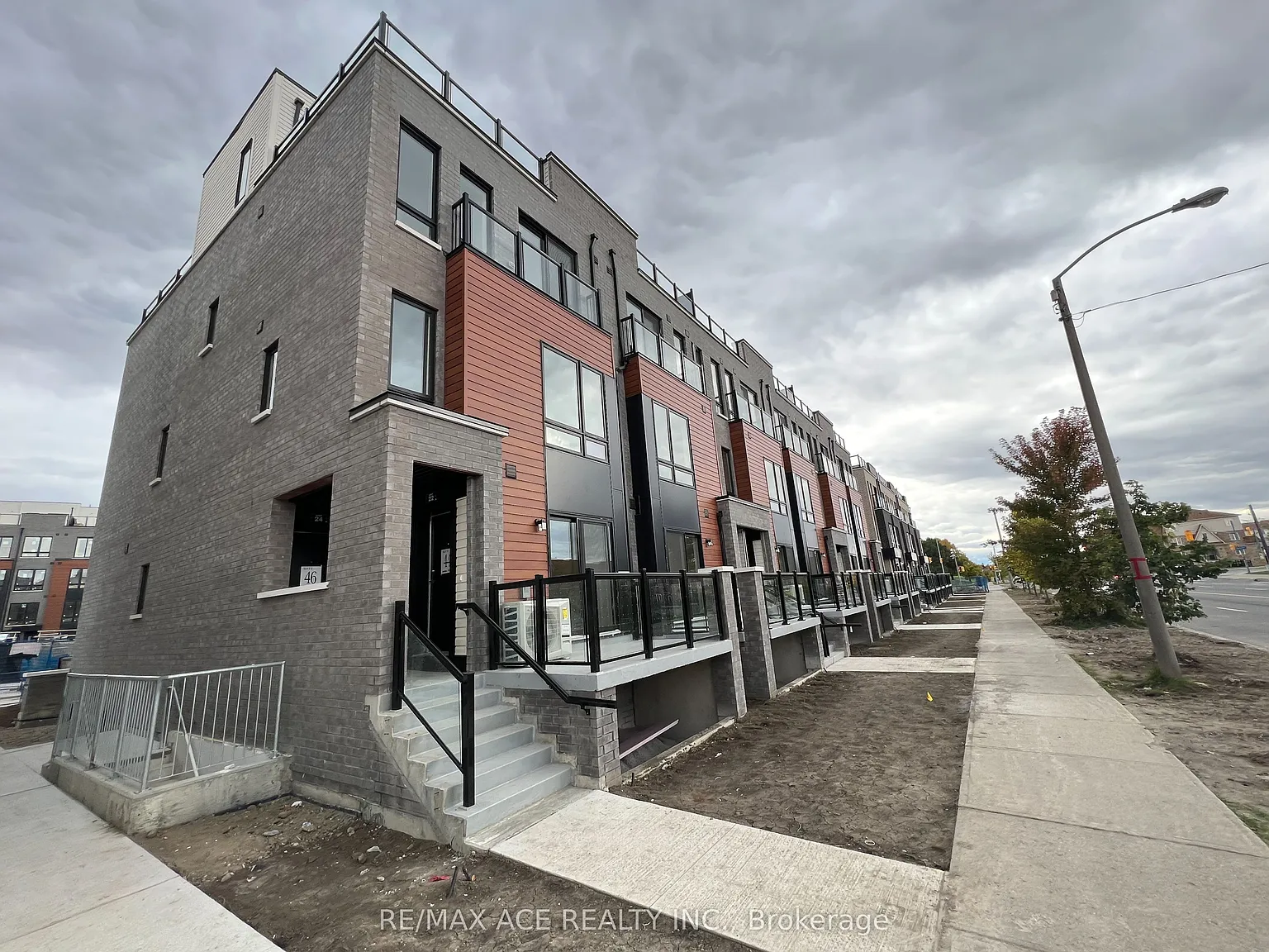 2 bed, $2,350 — Photo 3