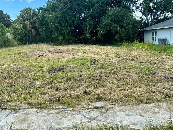 3rd image of 1508 Bert Dr