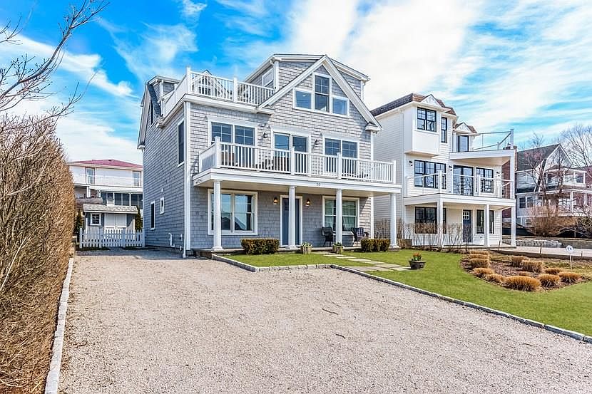 50 Tuckerman Ave, Middletown, RI 02842 Zillow