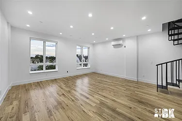 862 East 35th Street, #4