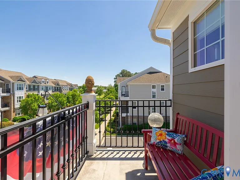 3921 Liesfeld Pl — Photo 30