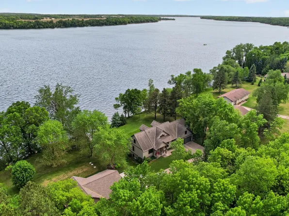 12892 Bass Trl, Sauk Centre, MN 56378
