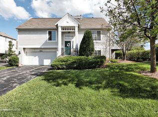 2432 Oakfield Dr #1, Aurora, IL 60503