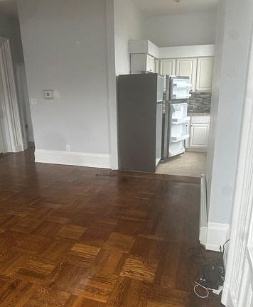 2nd image of 251 Warburton Ave #2N