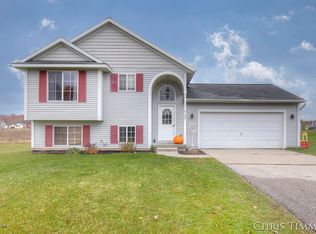 2155 Winston View Dr NE, Cedar Springs, MI