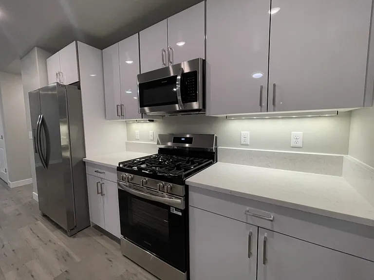 6150 W Karen St #2-4 — Photo 22