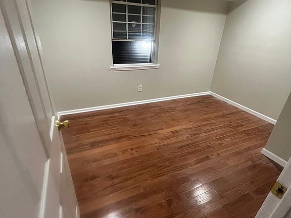 4th image of 85 Hedden Ter Floor 1