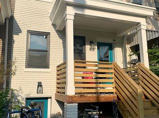 1143 Abbey Pl NE, Washington, DC 20002